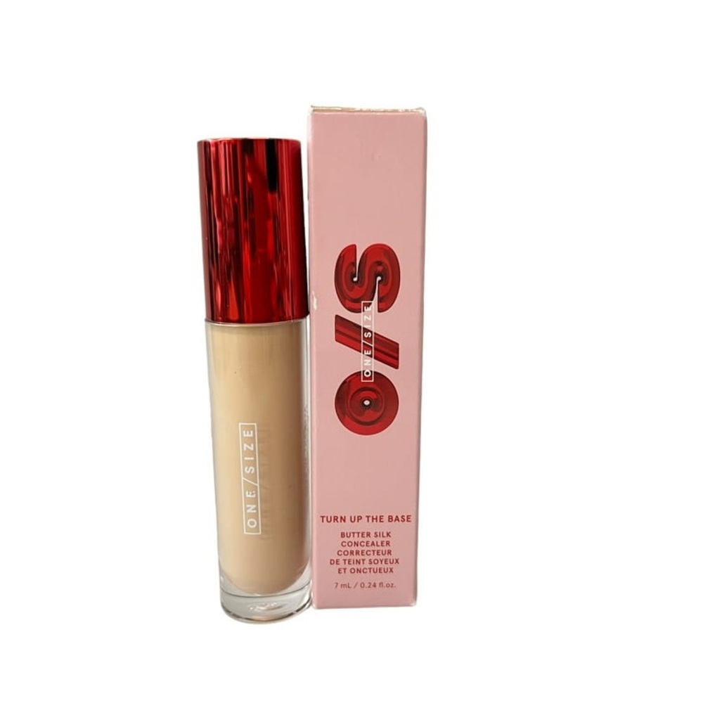 NWT One/Size Turn Up The Base Butter Silk Concealer by Patrick Starr/Light